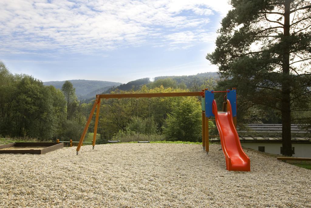 Hotel Rusava מראה חיצוני תמונה
